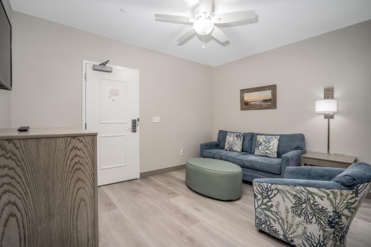 Lighthouse Suites - Best Western Signature Collection Emerald Isle Luaran gambar